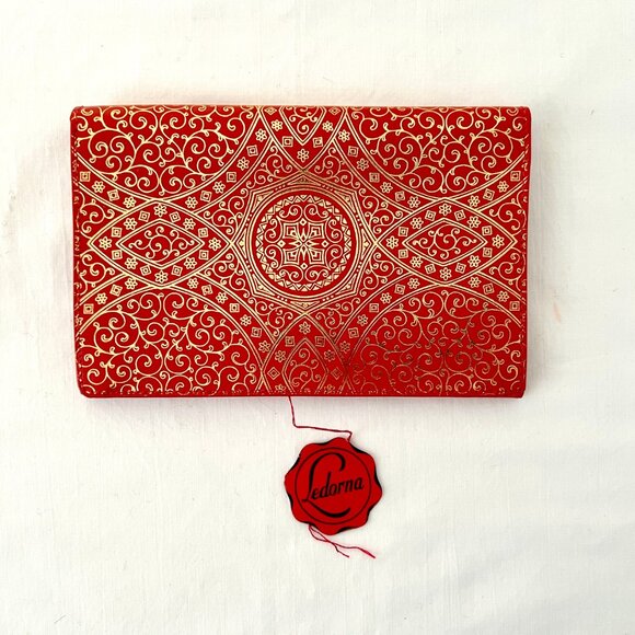 Ledorna Red and Gold Passport Wallet, Never used with Original Tag, Rare! - Picture 10 of 10